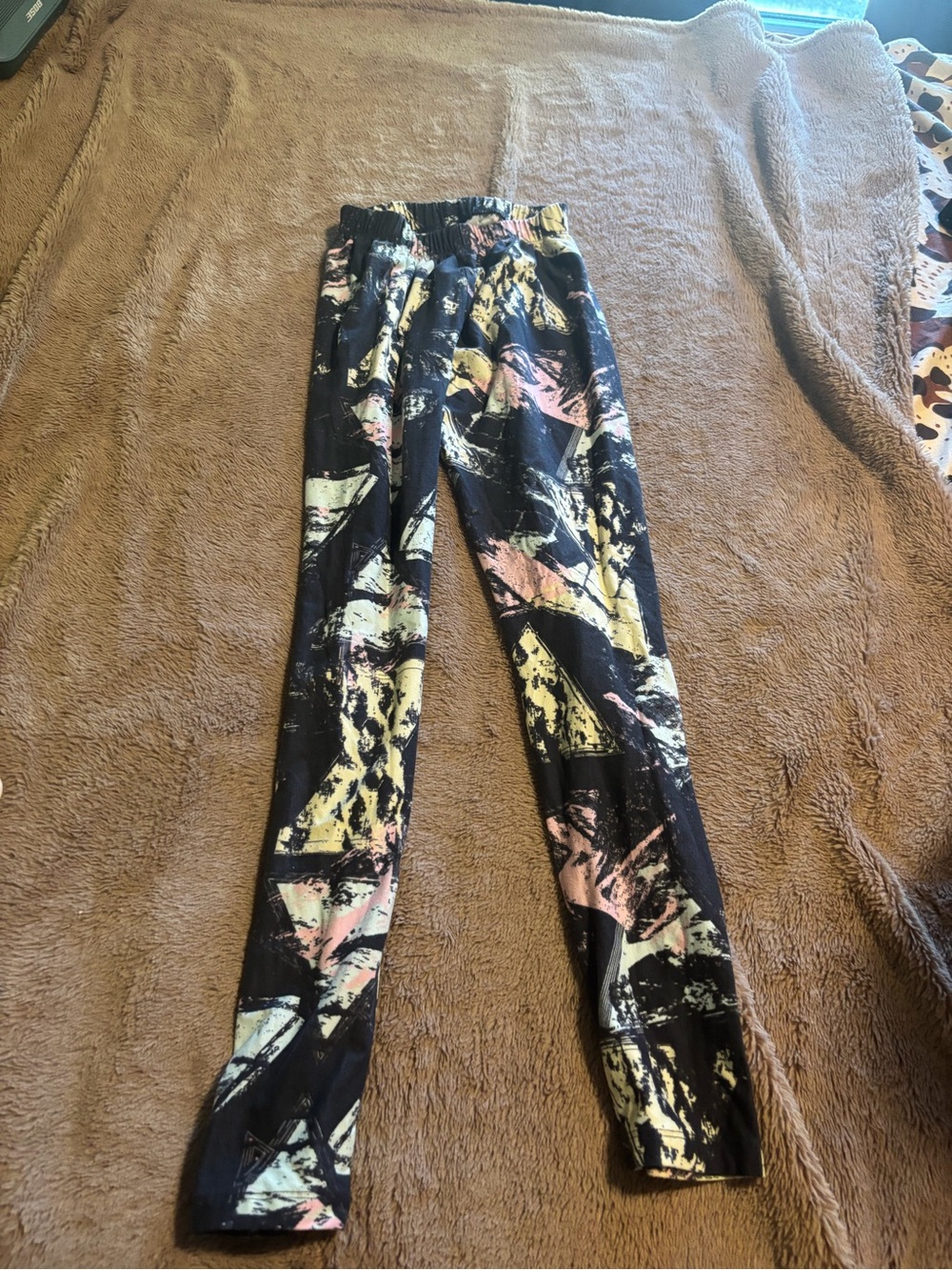 Women's Black Abstract Print Leggings with Pastel Accents